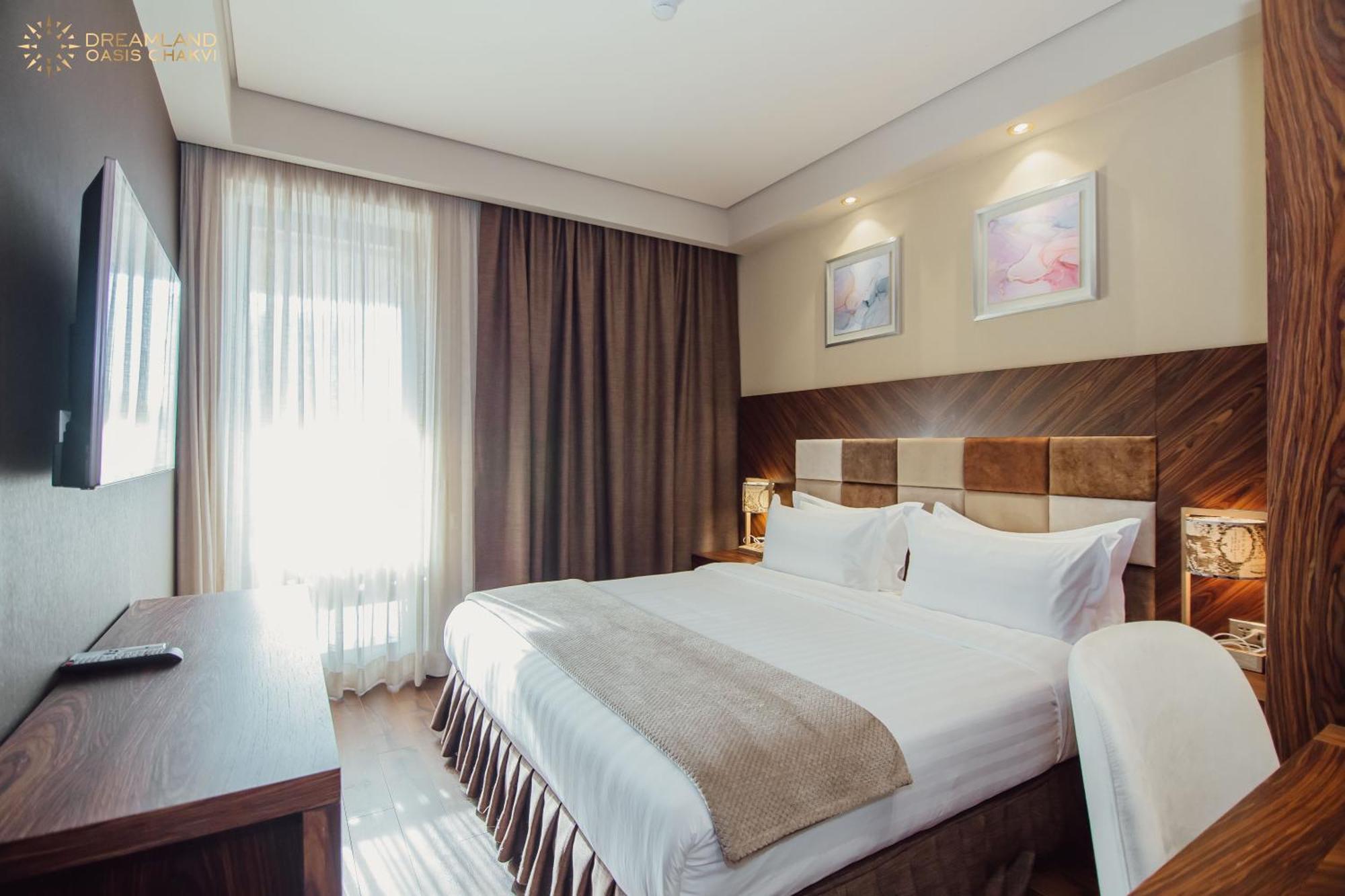 Dreamland Oasis Aparthotel Kobuleti Bagian luar foto