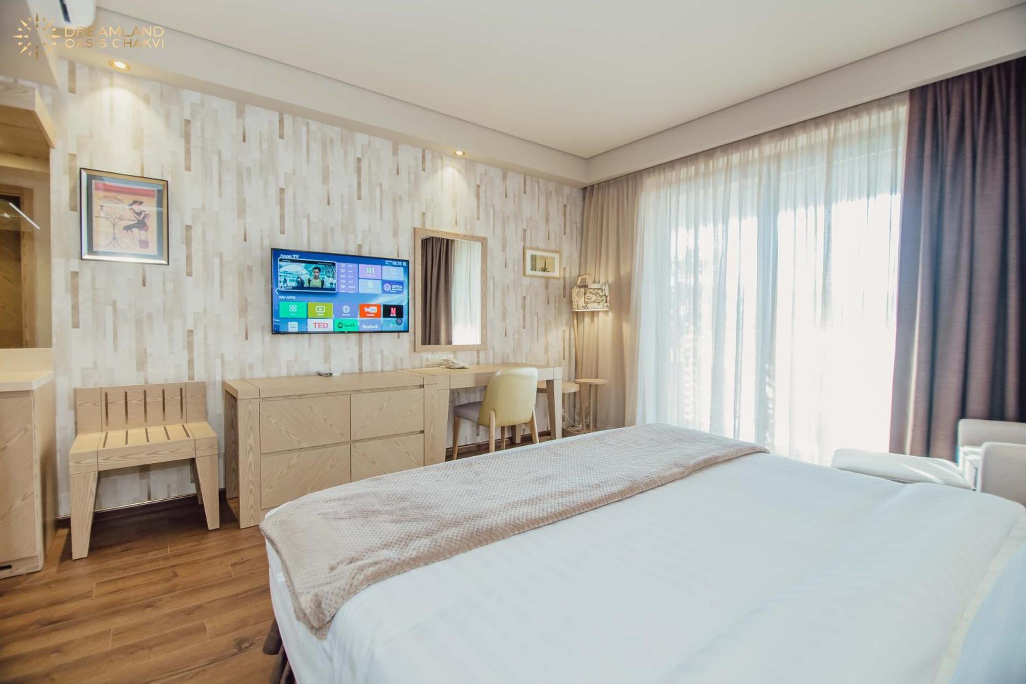 Dreamland Oasis Aparthotel Kobuleti Bagian luar foto
