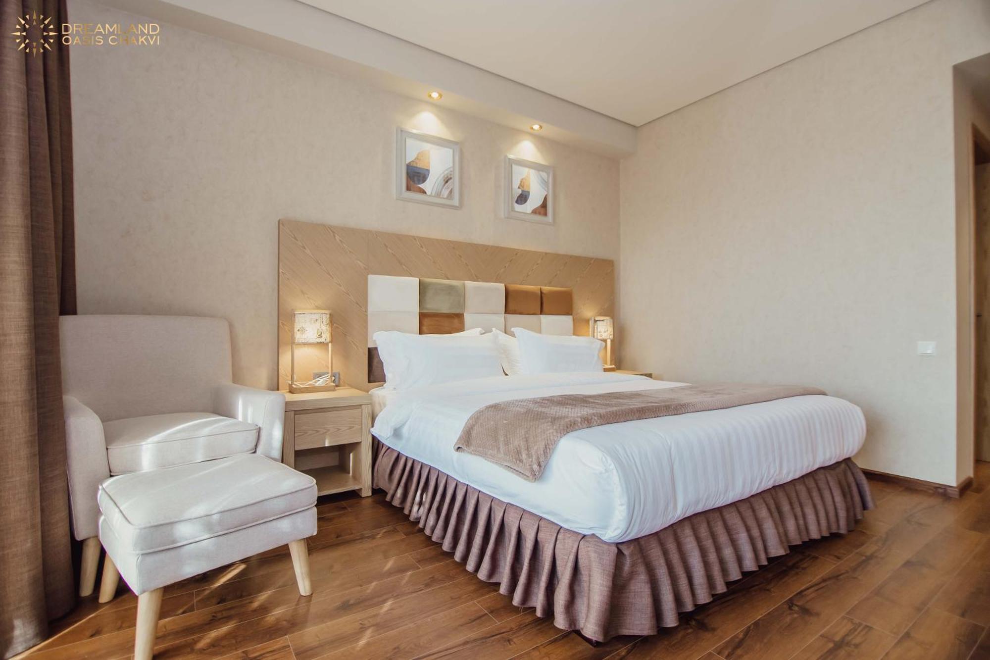 Dreamland Oasis Aparthotel Kobuleti Bagian luar foto