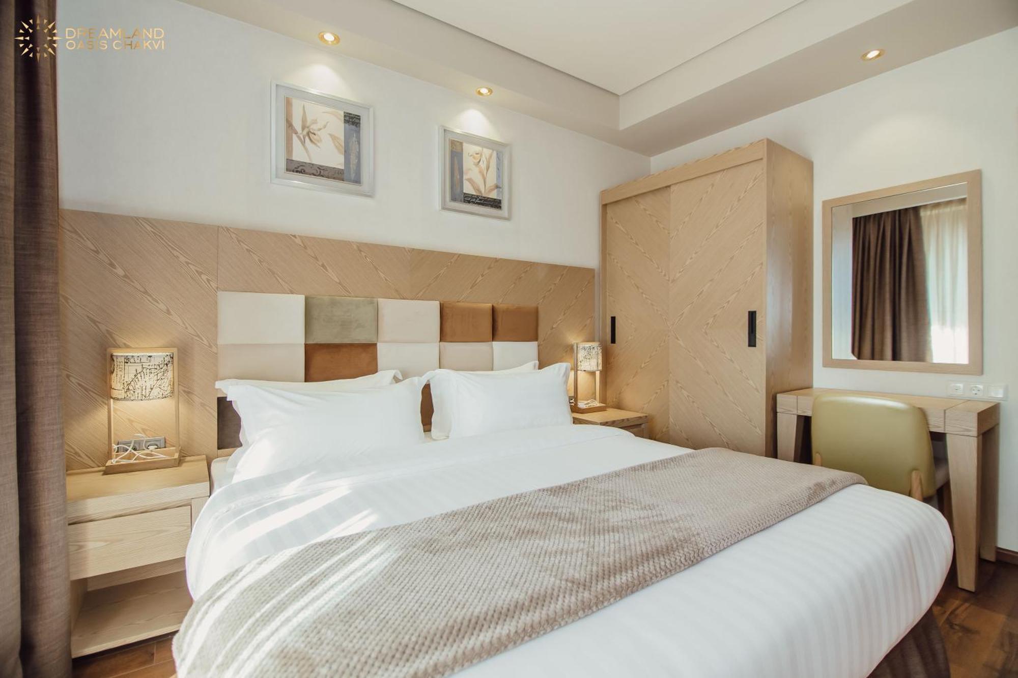Dreamland Oasis Aparthotel Kobuleti Bagian luar foto