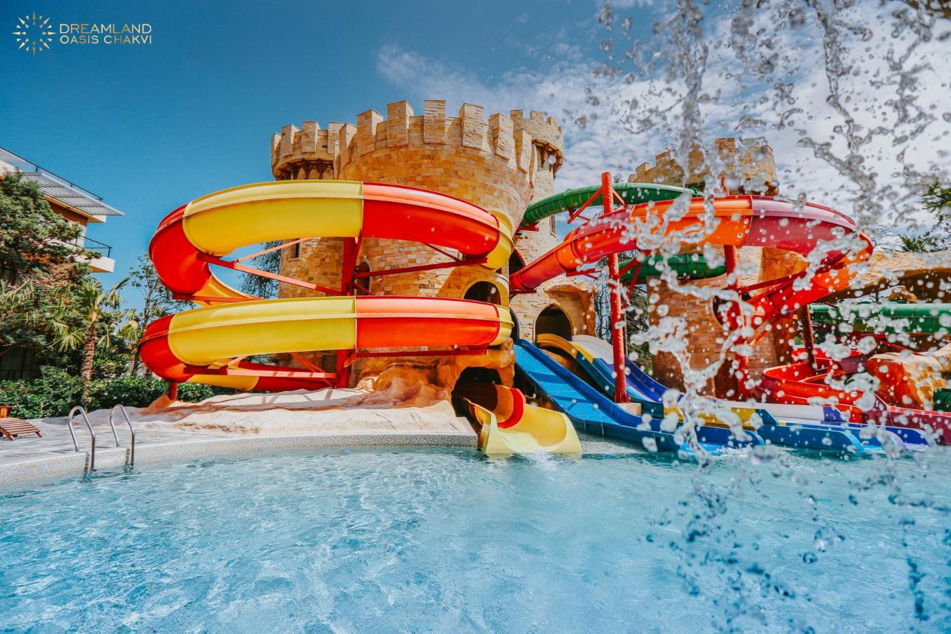 Dreamland Oasis Aparthotel Kobuleti Bagian luar foto