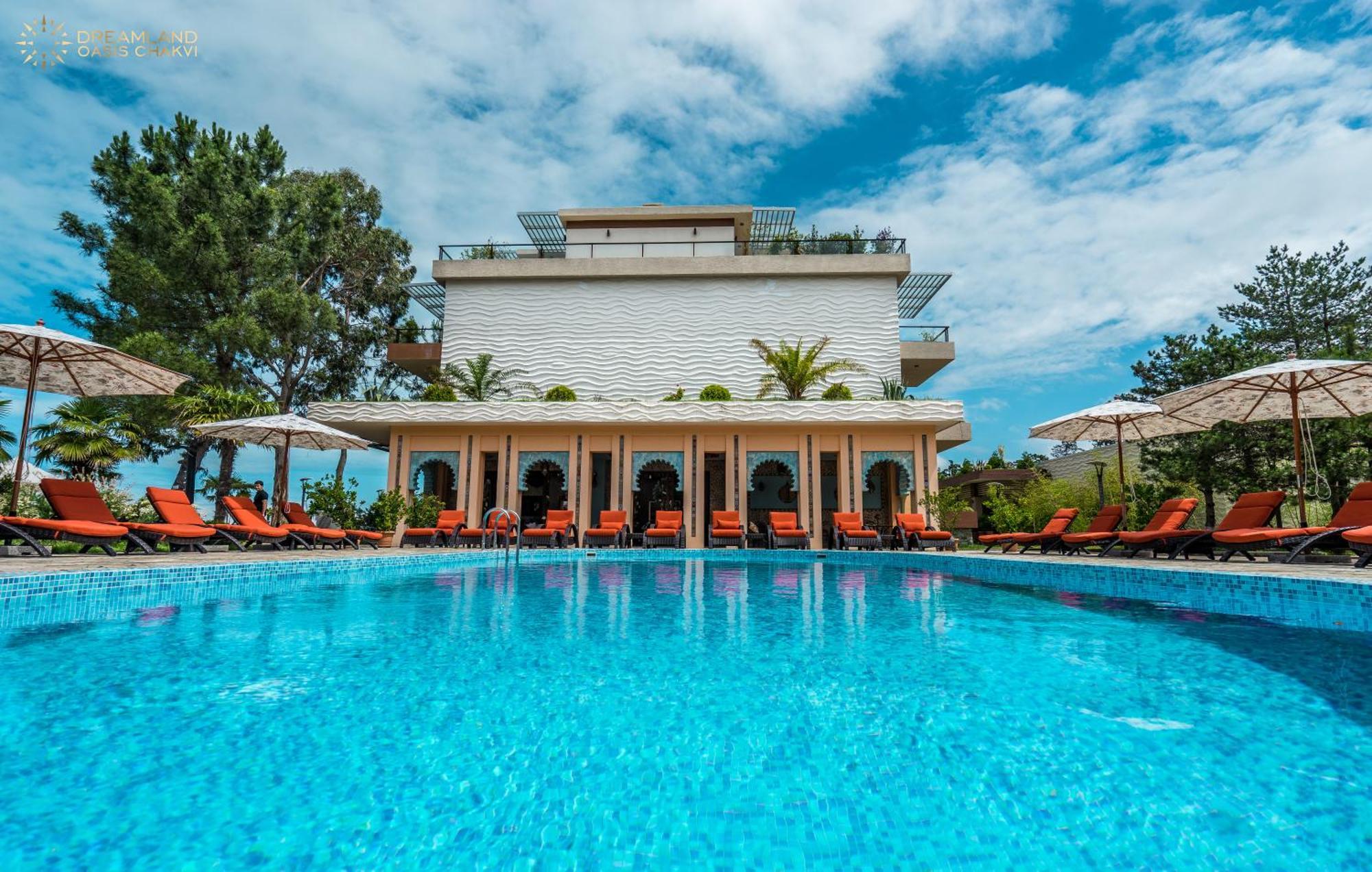 Dreamland Oasis Aparthotel Kobuleti Bagian luar foto