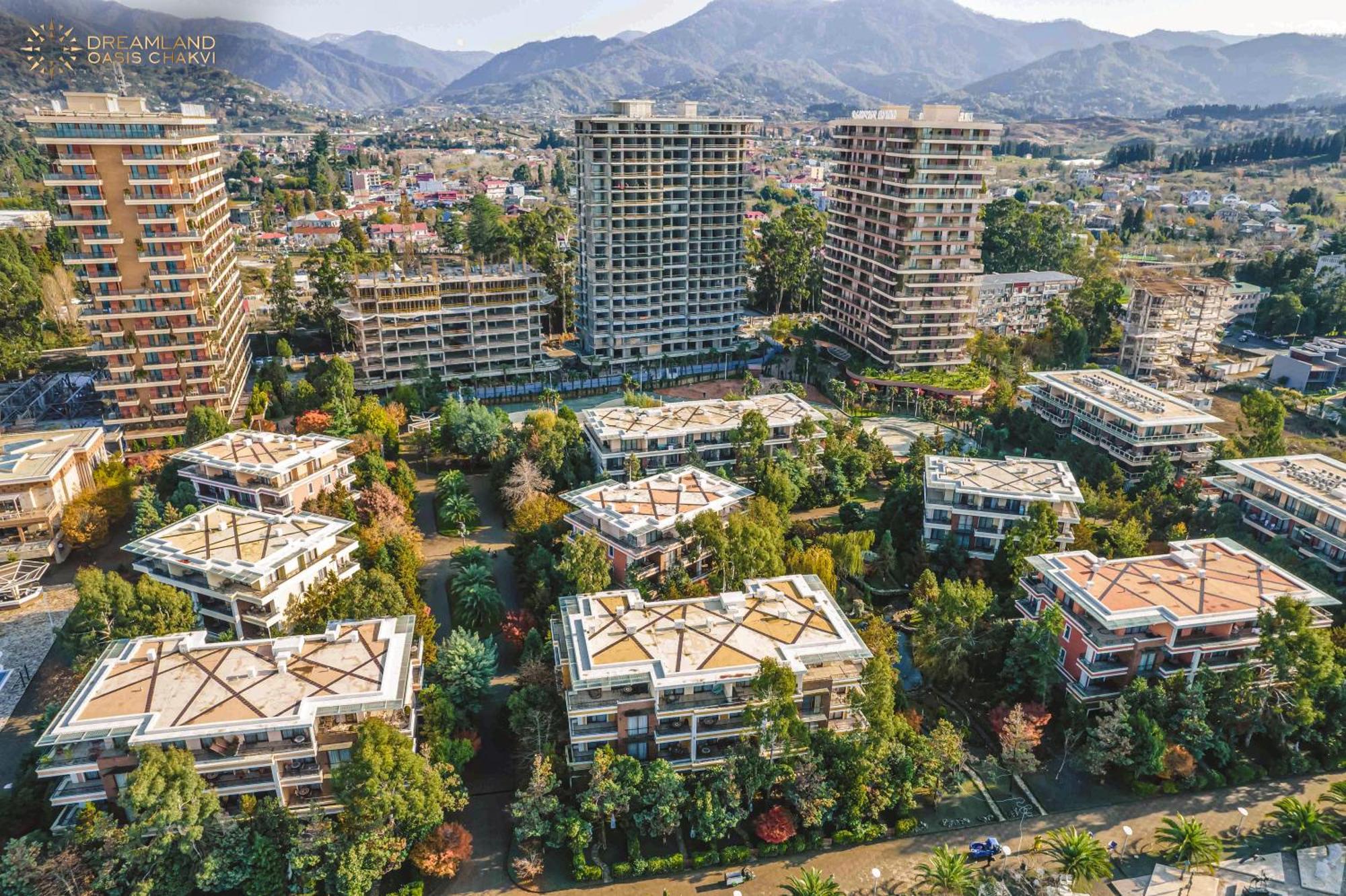Dreamland Oasis Aparthotel Kobuleti Bagian luar foto